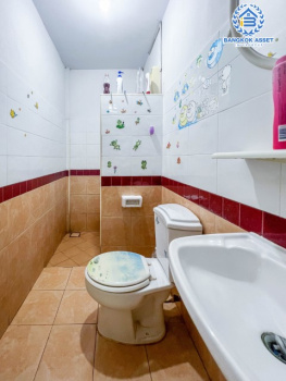 *****ทาวน์เฮ้าส์มือสองย่านกรุงเทพมหานคร ม.ศศิกานต์2 สรงประภา30 เนื้อที่กว้างถึง 28 ตร.ว. ฟังก์ชัน 3 ห้องนอน 2 ห้องน้ำ 2 ที่จอดรถ บ้านพื้นที่กว้างขวาง แถมฟรี! 3 เครื่องปรับอากาศ เดินทางสะดวกมาก บนทำเลใกล้สนามบินดอนเมือง รถไฟฟ้าสายสีแดง "สถานีดอนเมือง" ห้ามพลาด!